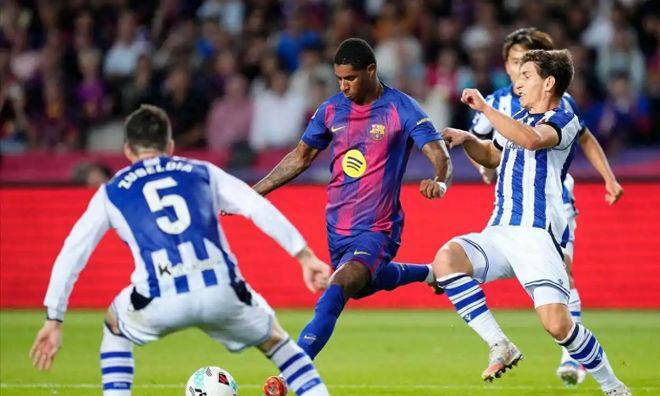 曼联眼光引发质疑，离队球员逆袭背后的真相